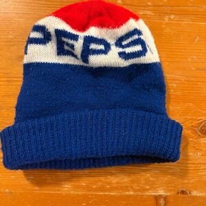 Vintage 1970s or 80s Pepsi Beanie! Great Vintage Condition!